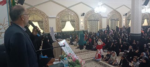 جشن بزرگ بانوان ایران در کاشمر برگزار شد